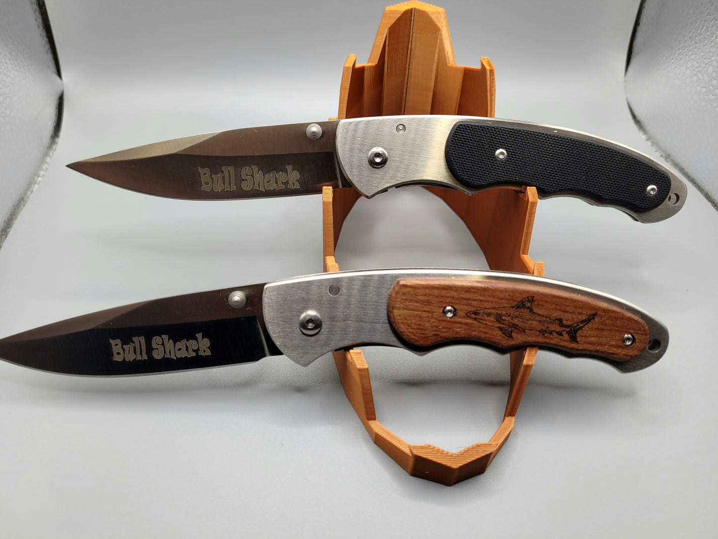 Bull Shark G-10 Black Scales